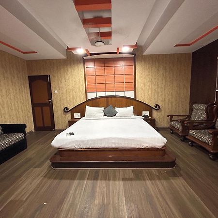 Swagstay Hotel Rahul Наґпур Екстер'єр фото