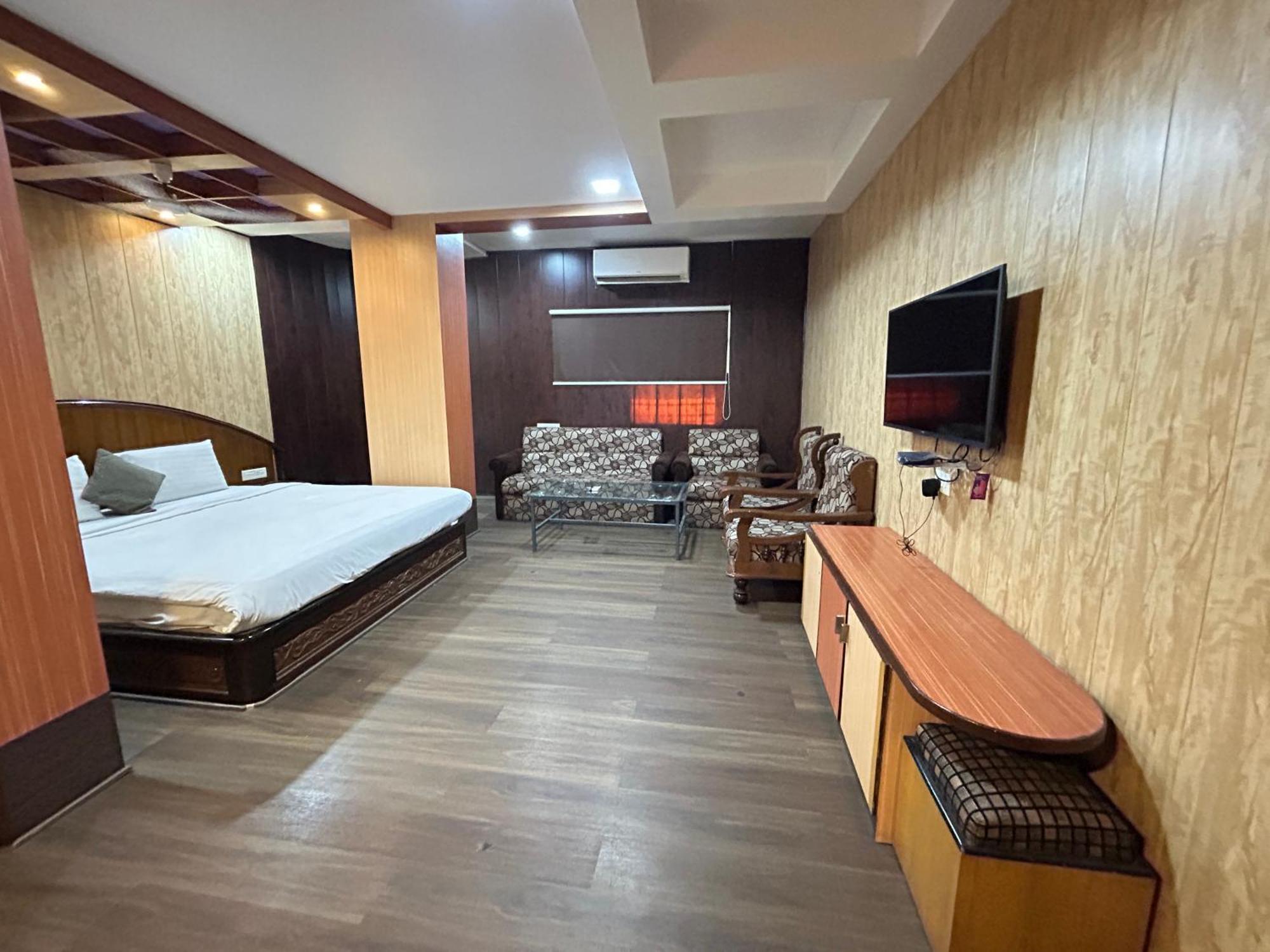 Swagstay Hotel Rahul Наґпур Екстер'єр фото