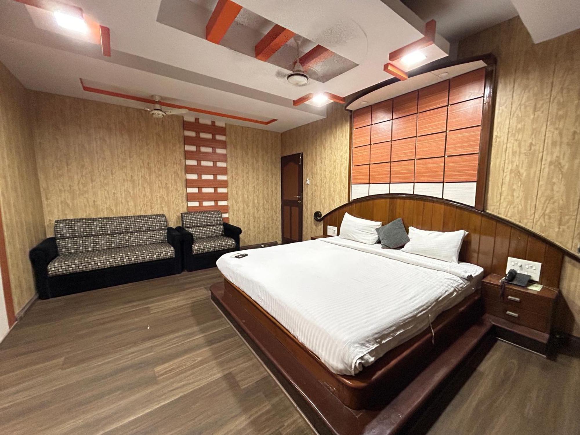 Swagstay Hotel Rahul Наґпур Екстер'єр фото